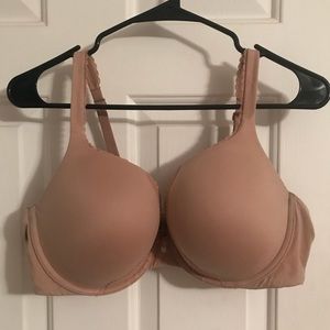 Victoria’s Secret perfect shape bra